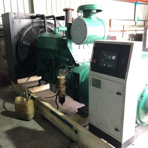 東莞洪梅鎮(zhèn)螺桿機回收今日行情價格